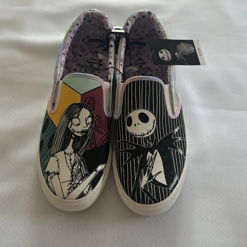 Nightmare Before Christmas Shoes Womens 11 Slip On - Picture 2 of 5